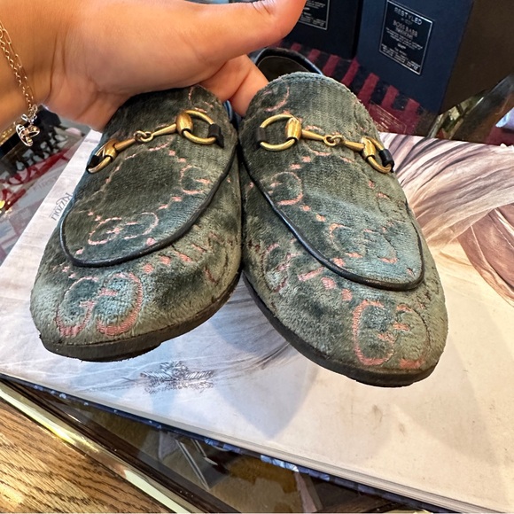 Gucci Velvet Horsebit GG Loafers Size 35 - Picture 5 of 7